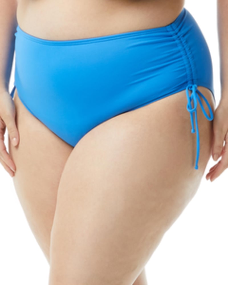 Front of a model wearing a size 16W Hayden Side Tie Bikini Bottoms in PARADISE PERI by Beach House Woman. | dia_product_style_image_id:269168
